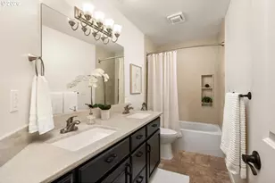 964 SE 54th Ave, Hillsboro, OR 97123 - Photo 36