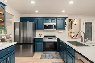 964 SE 54th Ave, Hillsboro, OR 97123 - Photo 14