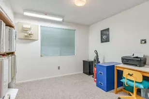 6103 NW Bernie Dr, Vancouver, WA 98663 - Photo 14