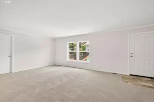 253 E 7th St, Lafayette, OR 97127 - Photo 6