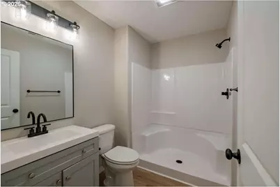 480 S Pine St, Canby, OR 97013 - Photo 14