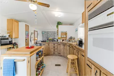 2420 NE Hembree St #48, McMinnville, OR 97128 - Photo 14