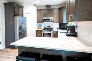 474 SE Browning Ave, Salem, OR 97302 - Photo 4