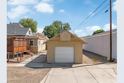 1439 3rd St, Baker City, OR 97814 - Photo 38