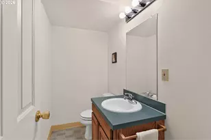 10065 SE Cresthill Rd, Happy Valley, OR 97086 - Photo 32