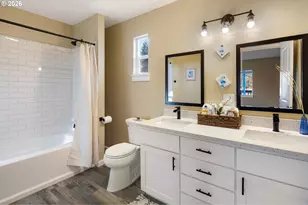 450 Hunsaker Ln, Eugene, OR 97404 - Photo 22