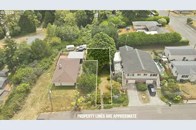 535 State St, North Bend, OR 97459 - Photo 16