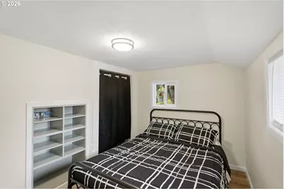 535 State St, North Bend, OR 97459 - Photo 12