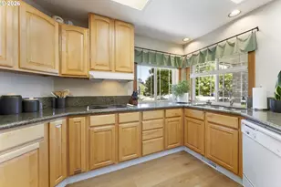 1211 Napa Creek Dr, Eugene, OR 97404 - Photo 12