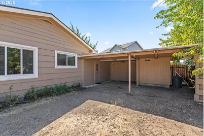 2250 Devos St, Eugene, OR 97402 - Photo 6