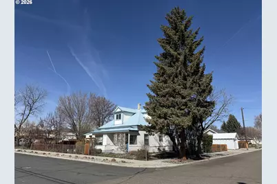 1206 Broadway St, Baker City, OR 97814 - Photo 1
