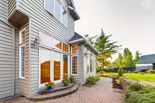 20417 SW Inglis Dr, Beaverton, OR 97007 - Photo 40