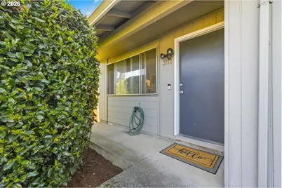 2018 Debra Dr, Springfield, OR 97477 - Photo 4