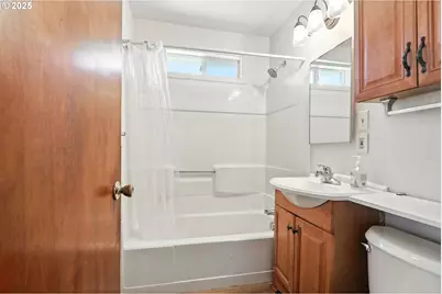 2630 SE 168th Ave, Portland, OR 97236 - Photo 26