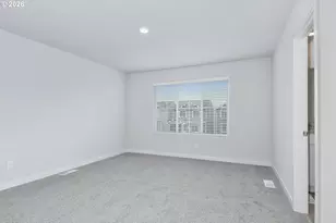 1367 Owl Ave, Woodburn, OR 97071 - Photo 14