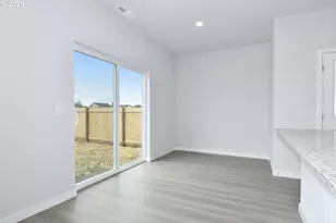 1367 Owl Ave, Woodburn, OR 97071 - Photo 12