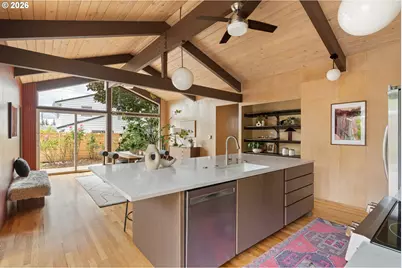 15210 NE Hoyt St, Portland, OR 97230 - Photo 24