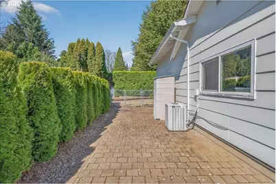 51913 SE Woodmere Ct, Scappoose, OR 97056 - Photo 6