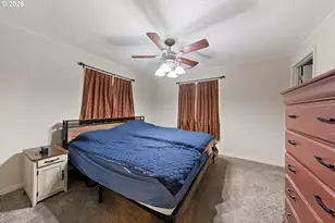 422 E 5th St, Lafayette, OR 97127 - Photo 18