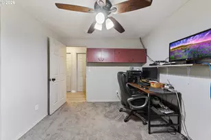 422 E 5th St, Lafayette, OR 97127 - Photo 28