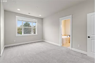 9402 SE Causey Ave, Happy Valley, OR 97086 - Photo 32