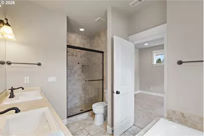 9402 SE Causey Ave, Happy Valley, OR 97086 - Photo 46