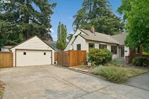 5735 NE Klickitat St, Portland, OR 97213 - Photo 4