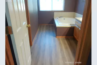 3120 N Ivy Dr, Newberg, OR 97132 - Photo 22