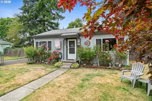 8325 NE Going Pl, Portland, OR 97220 - Photo 2