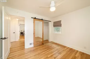 1317 NE 109th Ave, Portland, OR 97220 - Photo 10