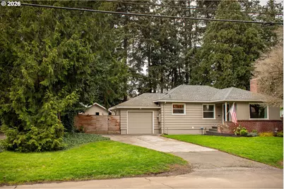 1317 NE 109th Ave, Portland, OR 97220 - Photo 2