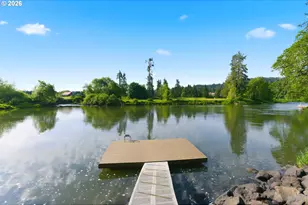 112 SW Tualatin Loop, West Linn, OR 97068 - Photo 2