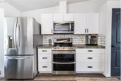 81371 N Golda Rd, Hermiston, OR 97838 - Photo 6