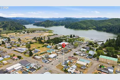 105 S 8th St, Lakeside, OR 97449 - Photo 2