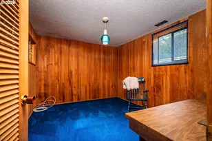 1172 SE Hawthorne Dr, Roseburg, OR 97470 - Photo 24
