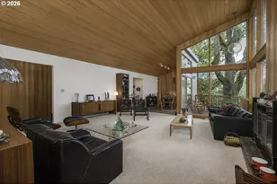 1172 SE Hawthorne Dr, Roseburg, OR 97470 - Photo 10