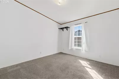 912 Ash St, Brownsville, OR 97327 - Photo 22