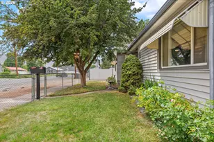 2700 Campbell St, Baker City, OR 97814 - Photo 4
