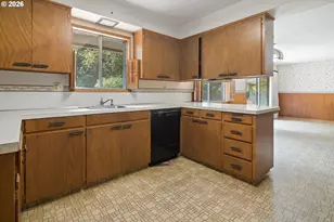 7430 SW Varns St, Tigard, OR 97223 - Photo 8