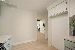 4249 NE Meadow Ln, Hillsboro, OR 97124 - Photo 14