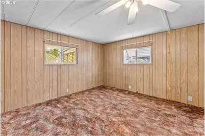 8951 SE Fuller Rd, Happy Valley, OR 97086 - Photo 24
