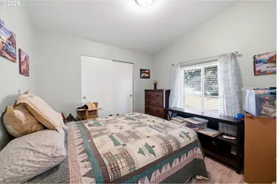 655 NE Burnett Rd, McMinnville, OR 97128 - Photo 14