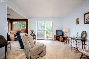 22726 Cedar Grove Rd, Clatskanie, OR 97016 - Photo 10