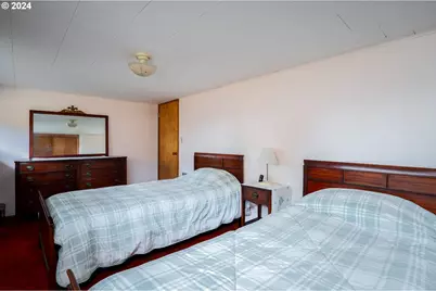 22726 Cedar Grove Rd, Clatskanie, OR 97016 - Photo 14
