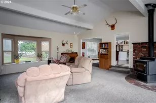 22726 Cedar Grove Rd, Clatskanie, OR 97016 - Photo 6
