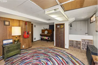 13704 SE Salmon St, Portland, OR 97233 - Photo 38