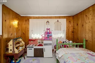 13704 SE Salmon St, Portland, OR 97233 - Photo 30