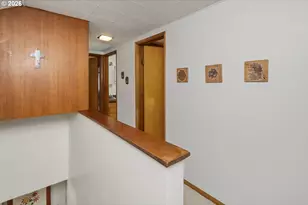 13704 SE Salmon St, Portland, OR 97233 - Photo 24