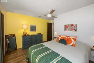 13704 SE Salmon St, Portland, OR 97233 - Photo 22
