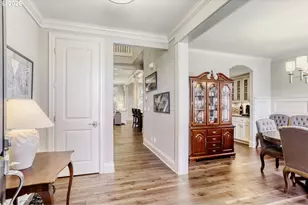 9809 SE Nicholas Dr, Happy Valley, OR 97086 - Photo 2